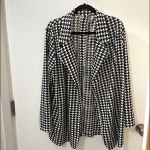 SHEIN Houndstooth Open Front Blazer Shacket XL New without tags.